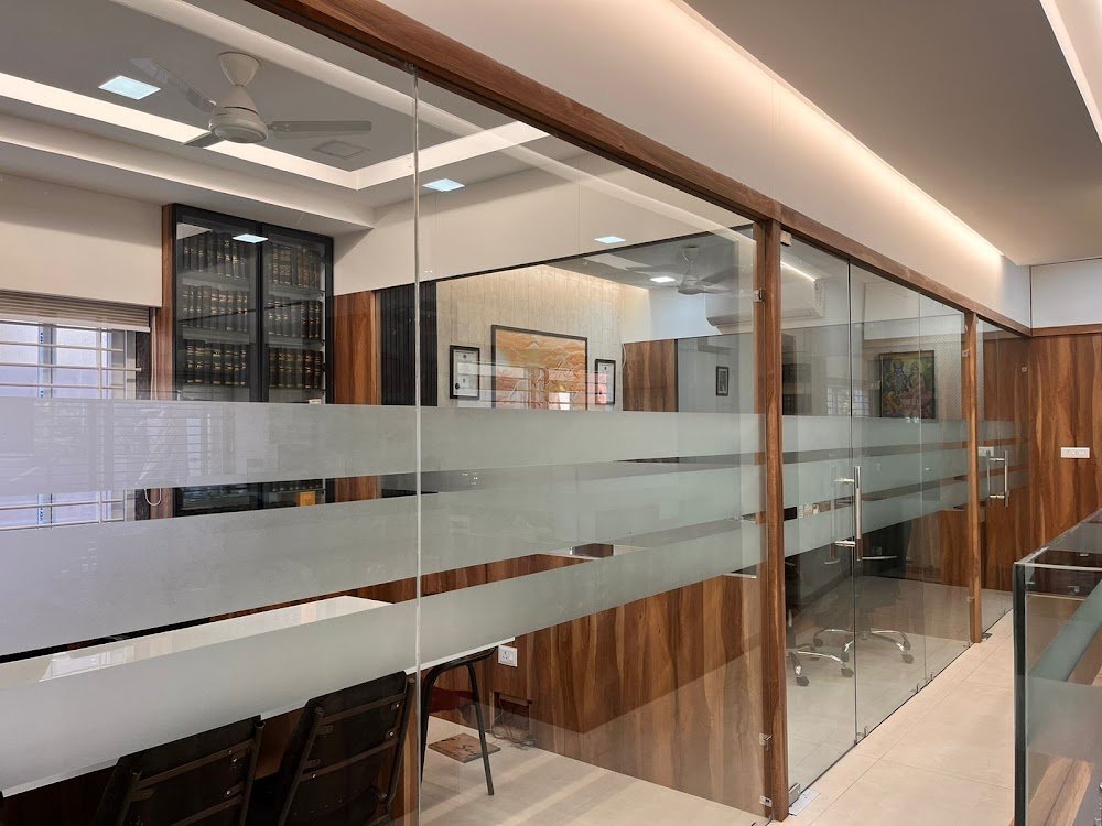 SRAM & Co. ( Dashora & Co.)