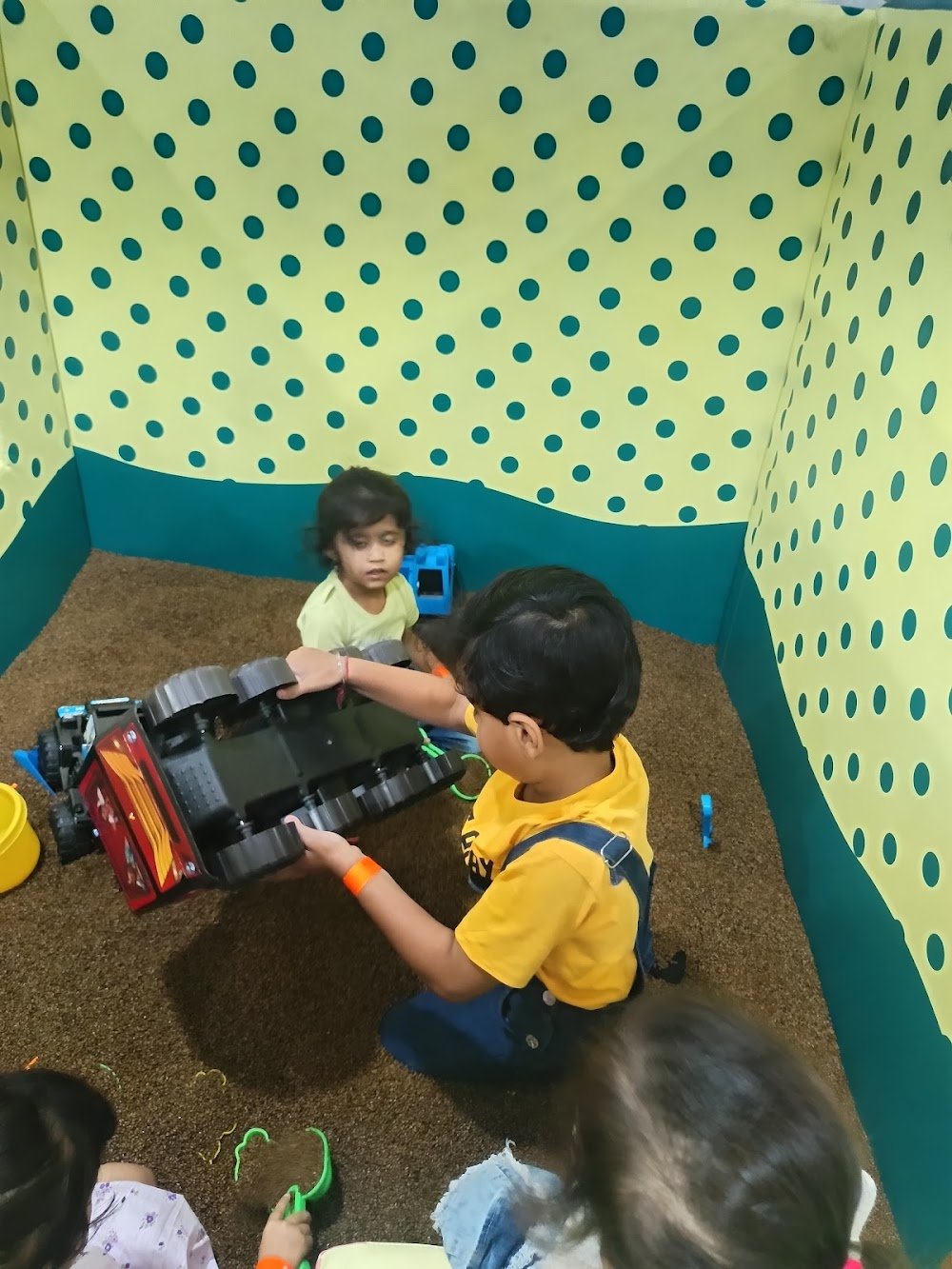 Nanhe Fun World
