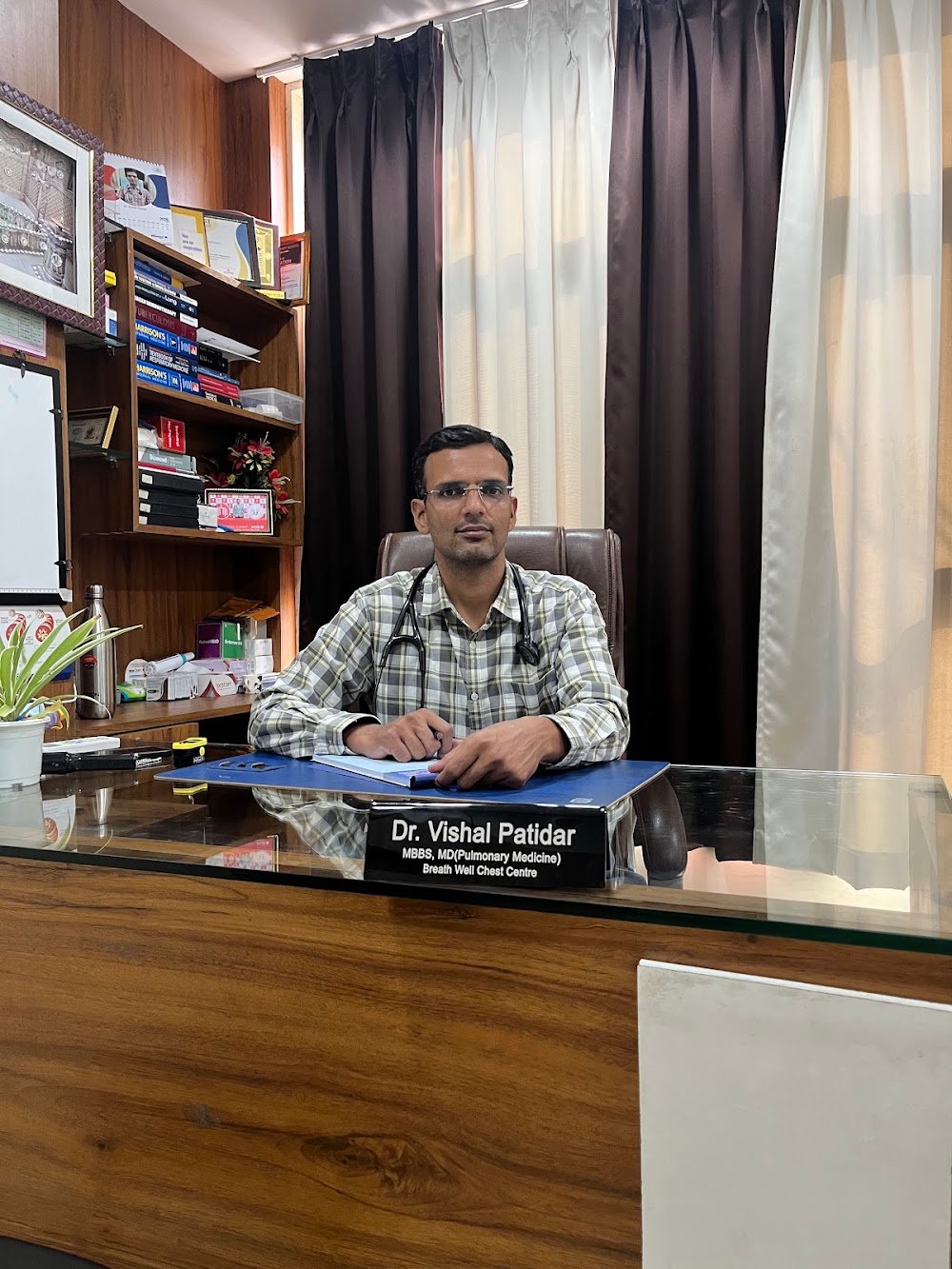Dr. Vishal Patidar | Chest & Lung Specialist