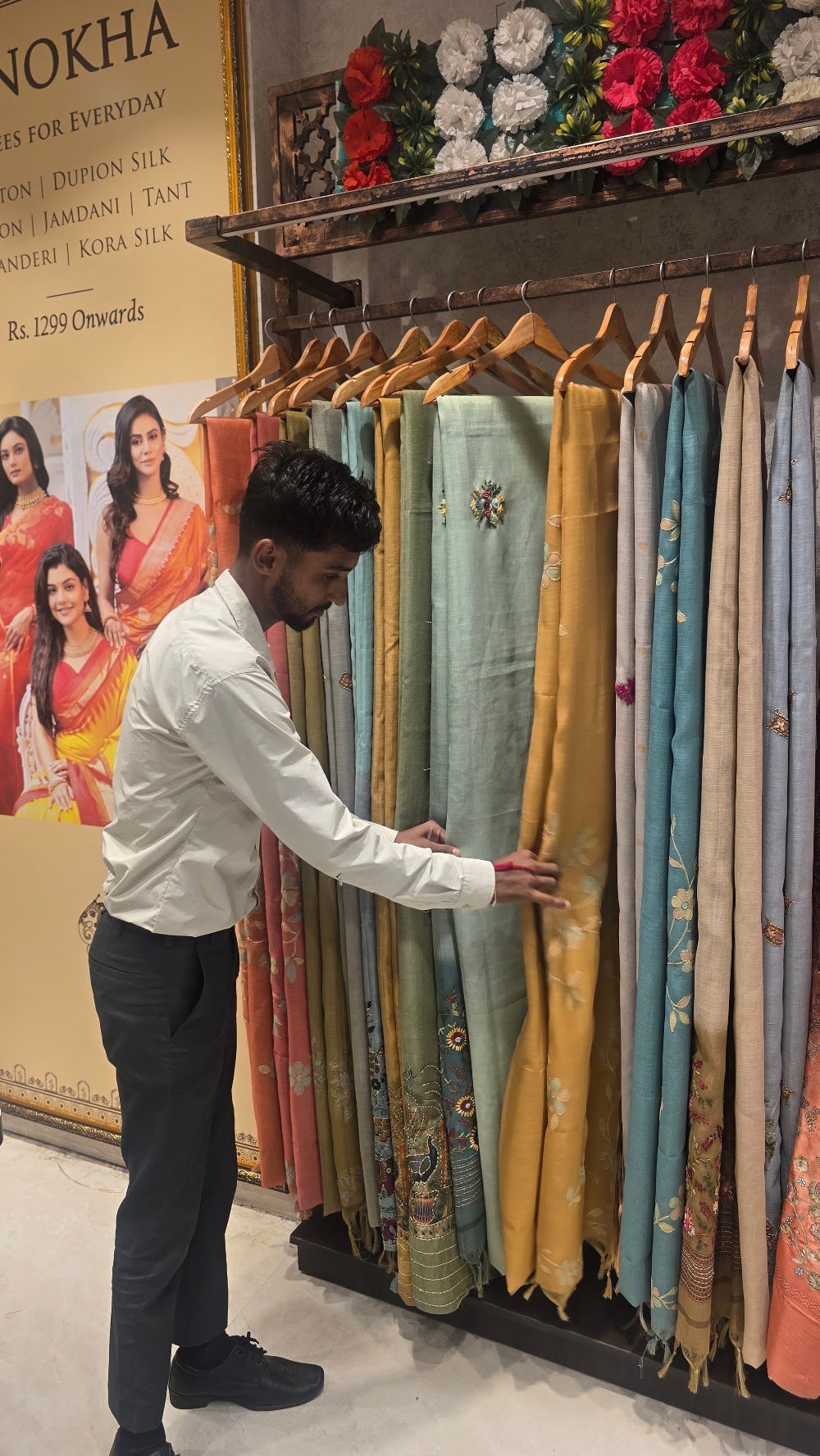 Indian Silk House Agencies - Ujjain