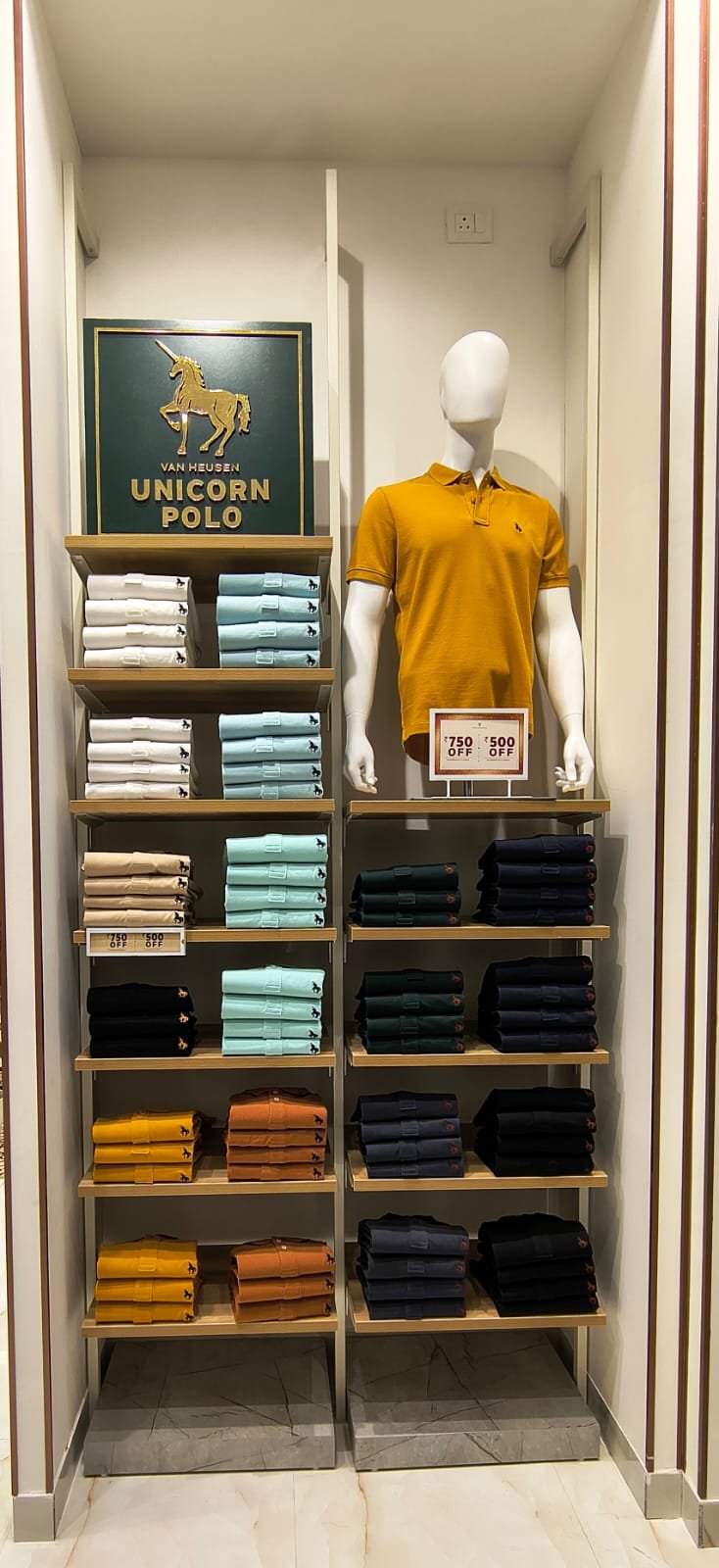 Van Heusen Exclusive Store