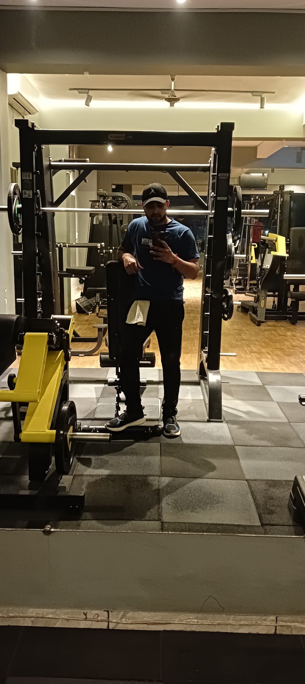 The Fitness Empire - Unisex Gym