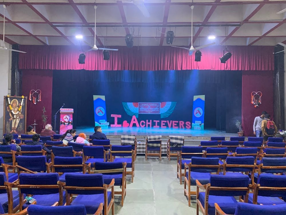 Achievers' Academy Ujjain | Commerce Coaching Ujjain