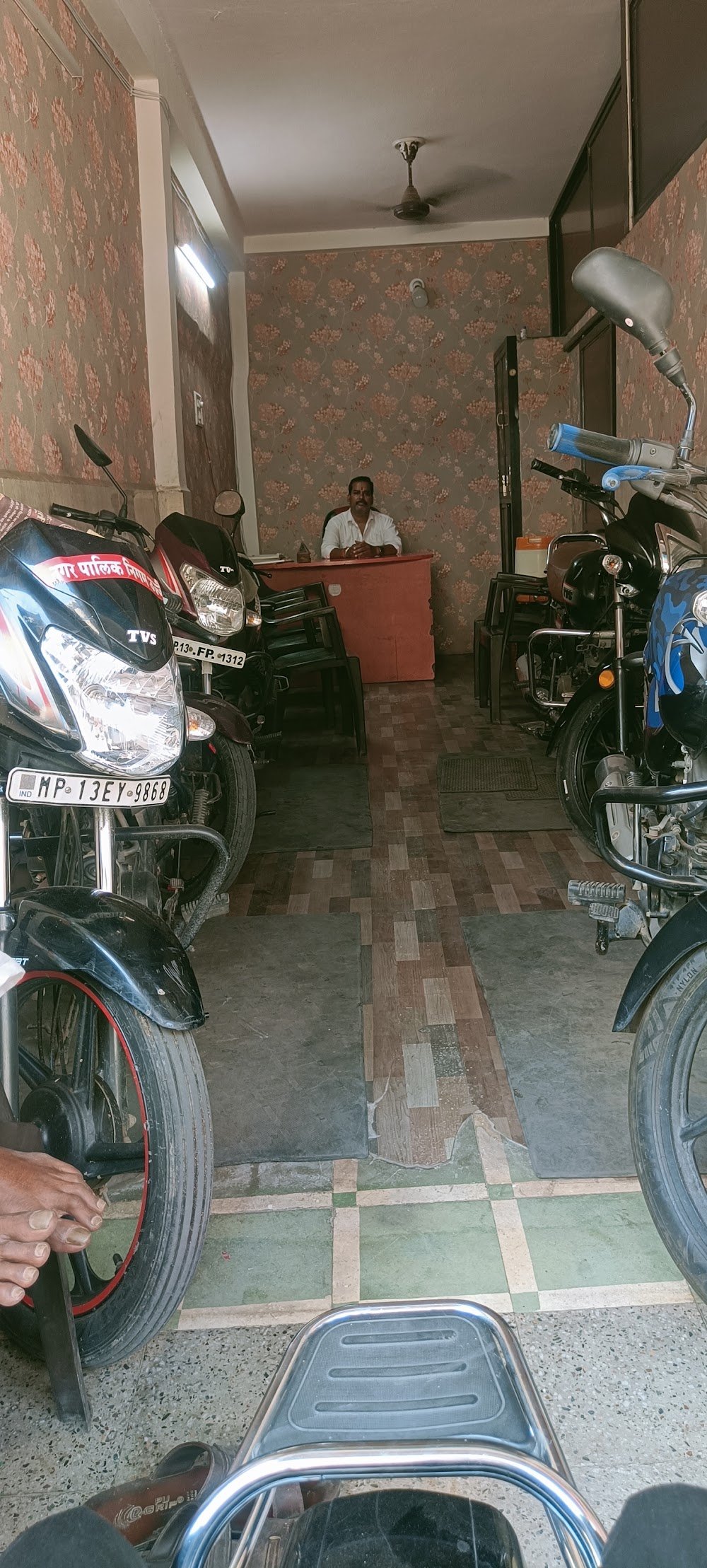 Goyal Auto Consult || Best Second -hand Bike Dealer In Ujjain | Best Second- Car Dealer In Ujjain