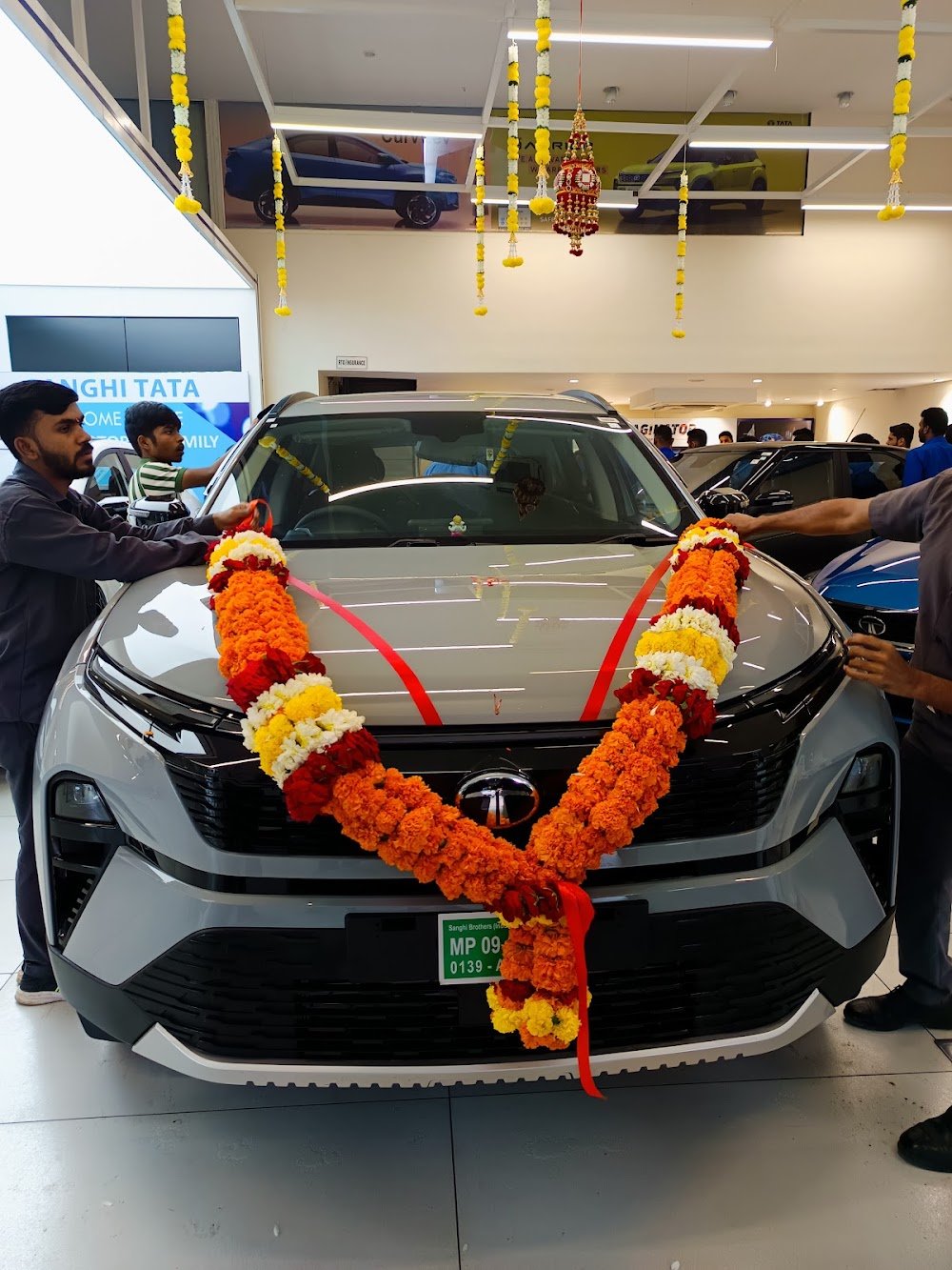 TATA.CARS Showroom - Sanghi Brothers, Manorama Ganj