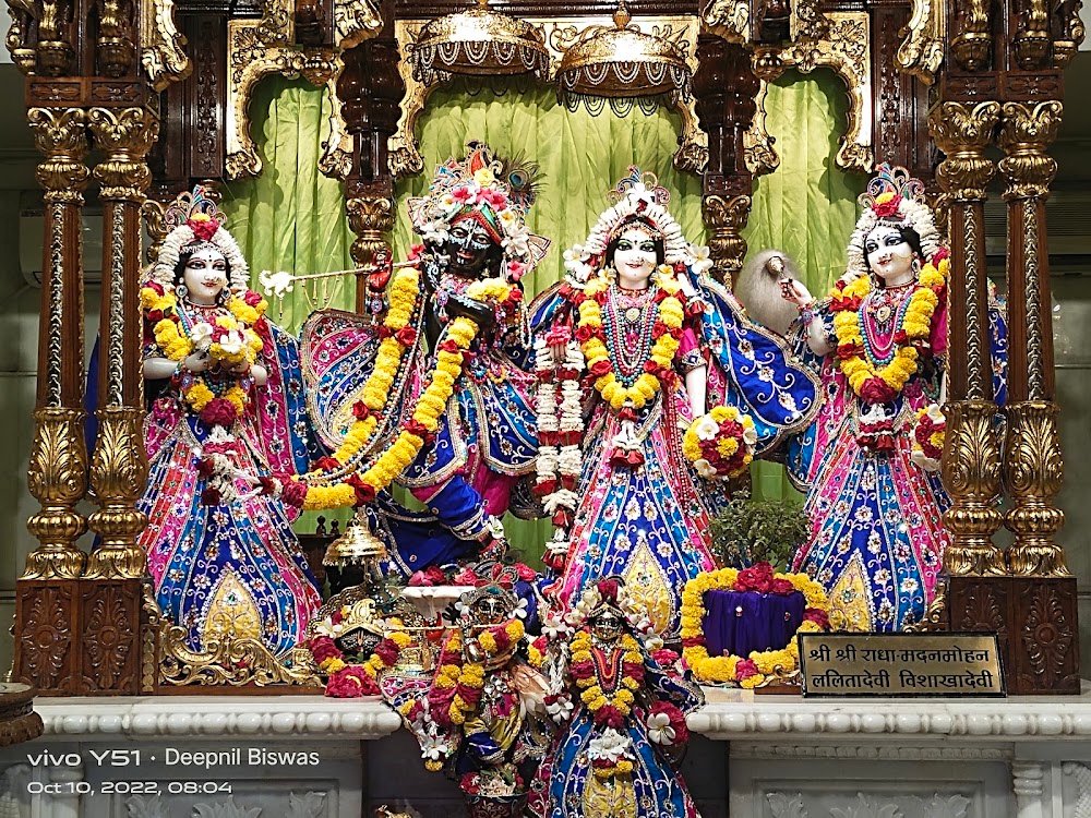 ISKCON Ujjain Altars & Divine Fiber Monuments