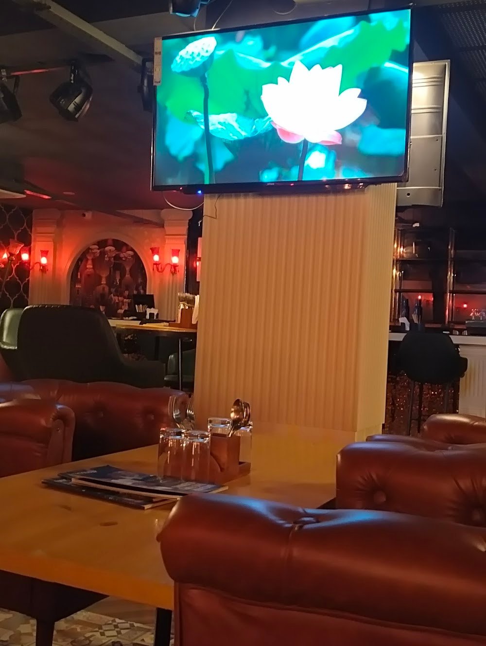 Boozer Lounge