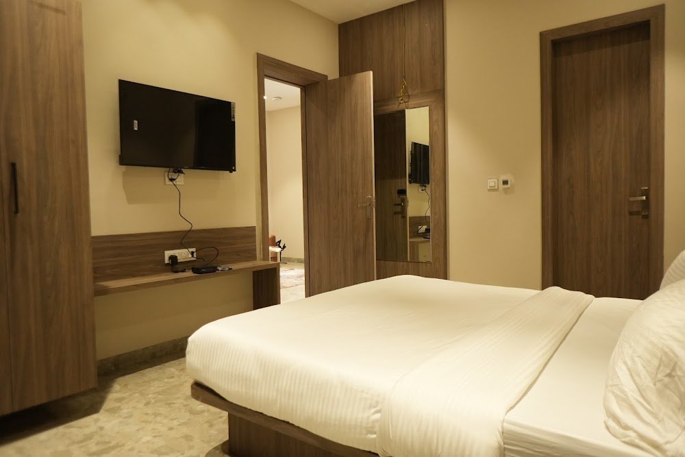Mansa Club And Resort