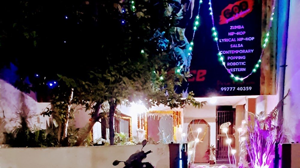 Gangs Of Dancer Dance Studio